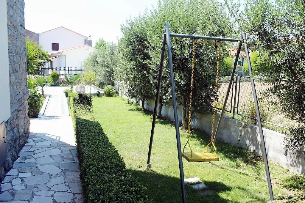 Apartments Robert Kastela Croatia
