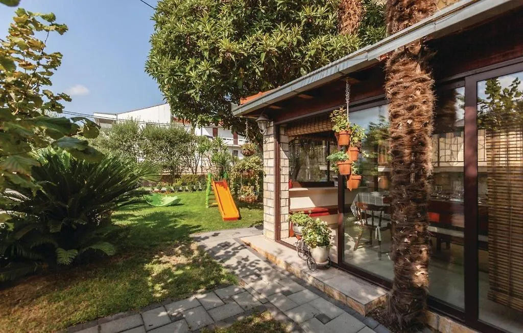 Apartments Robert Kastela Croatia